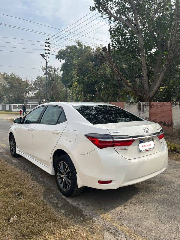 Toyota Corolla Altis 1.6 2017 5