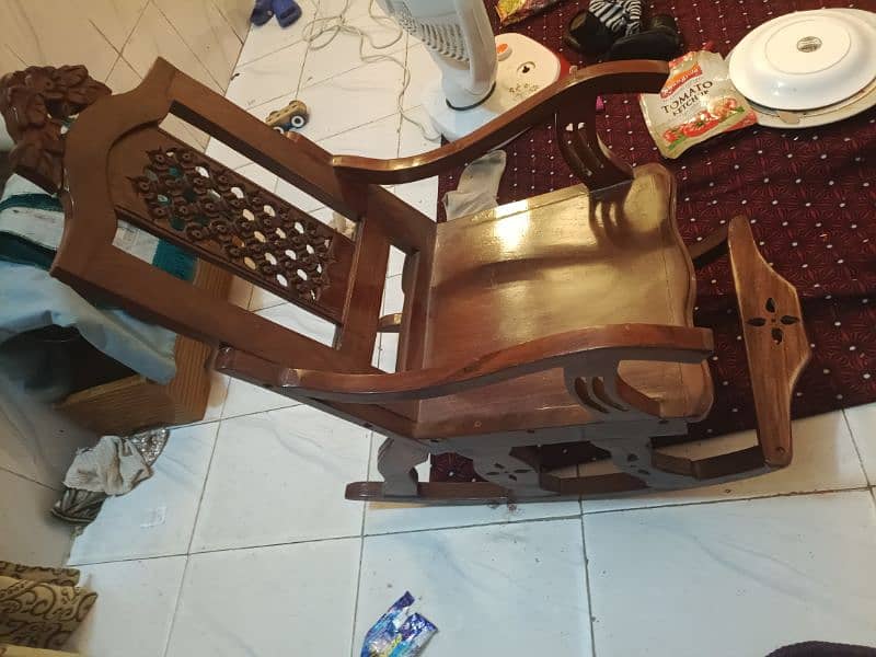 In Good condition and child Chair 1