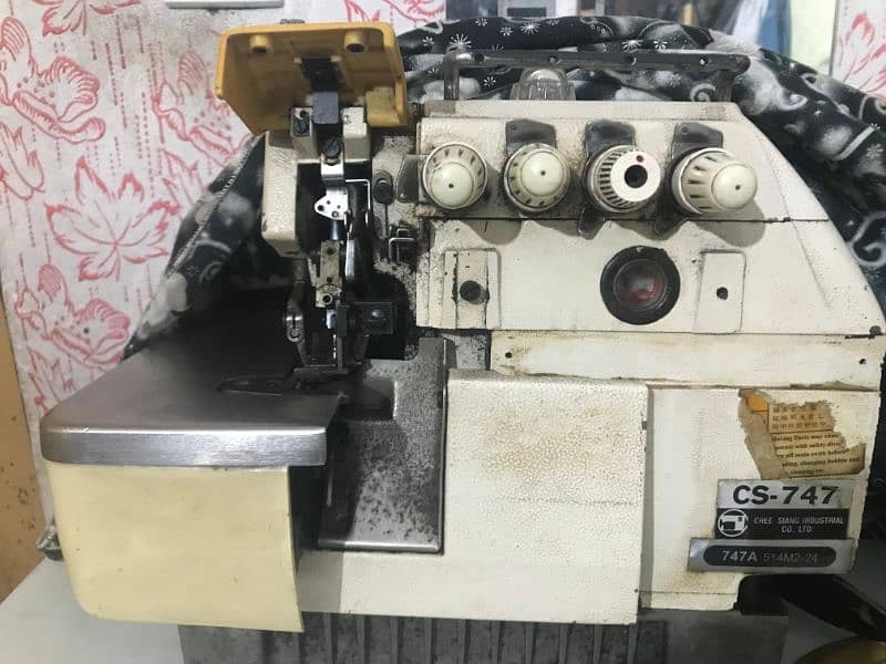 Overlock Machine747 Model For Sale 0