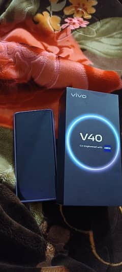 vivo v40