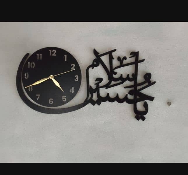 All Beautiful wall clock Available 3