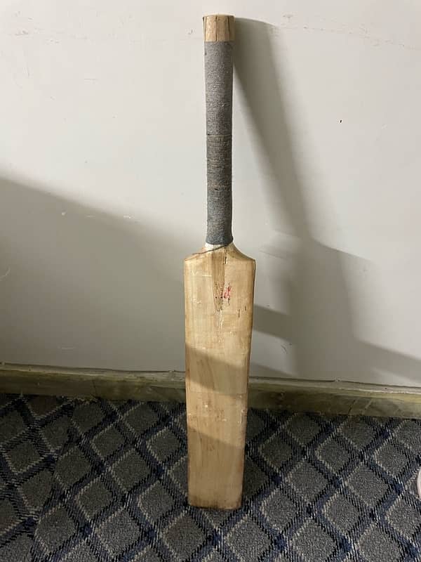 used cricket bat ruff quality hard ball bat 0