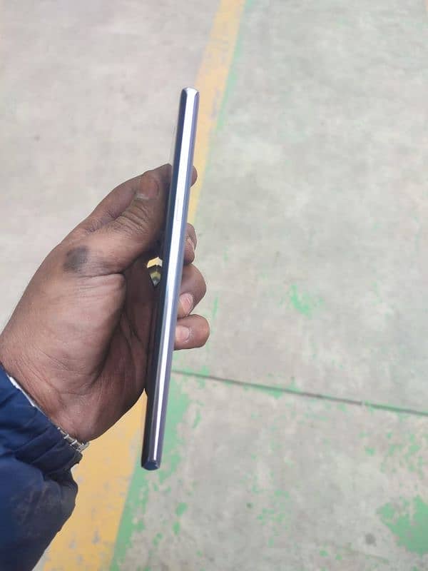 Samsung Note 8 6/64 official PTA Approved with Box 2