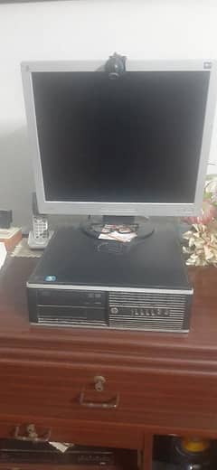 computer table with pentium 4+web cam