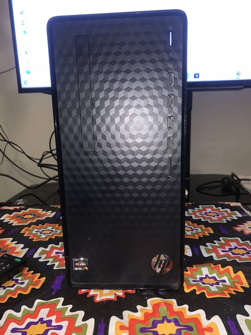 Hp Ryzen 3 4300g 0