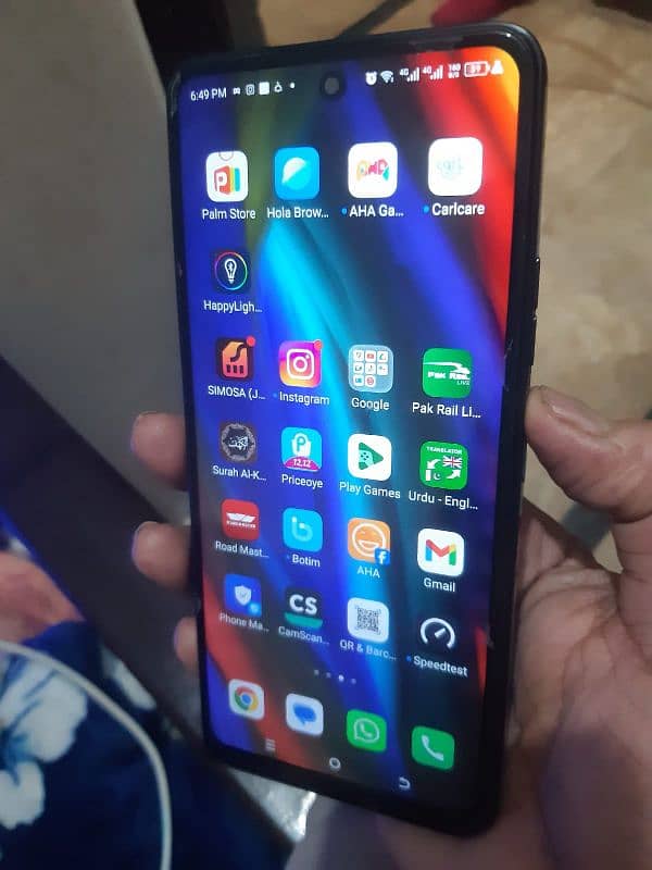 Tecno Camon 19 neo 0