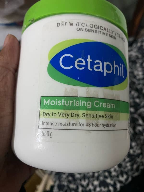 Cetaphil Moisturising Cream 3