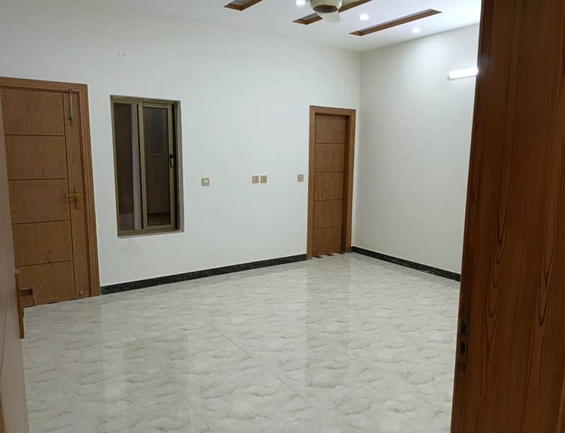 1 kanal triple story Full House For Rent In Pwd 2