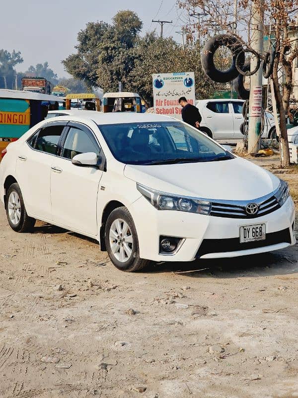 Toyota Corolla Altis 1.6 2015 6