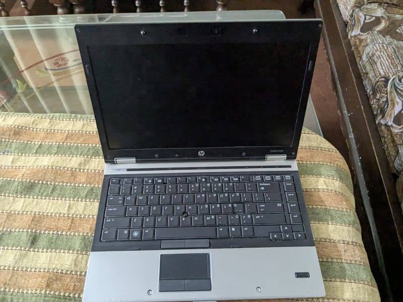 HP elitebook 1