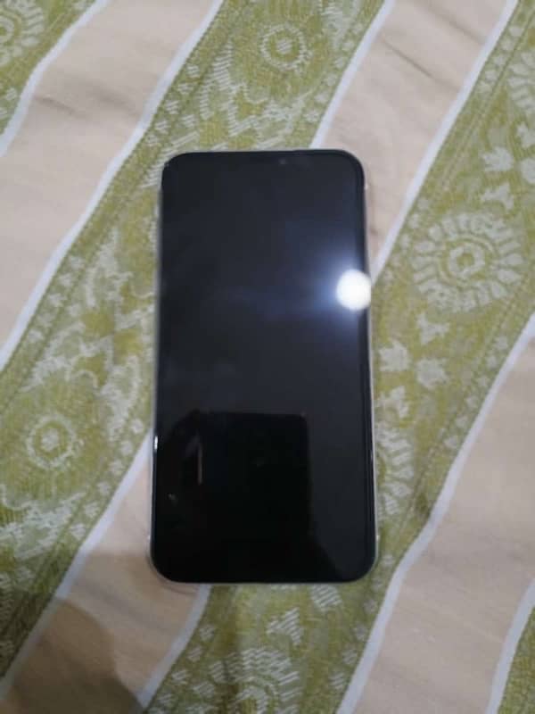 iphone XR 6