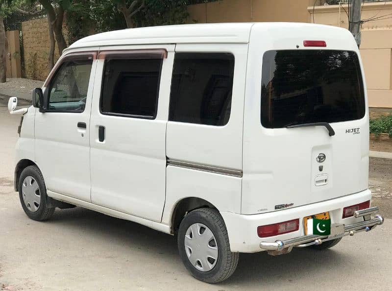 Daihatsu Hijet 2013/17 1