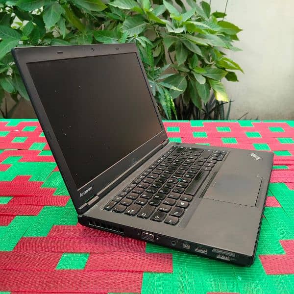 Lenovo laptop core i5 4th gen 2