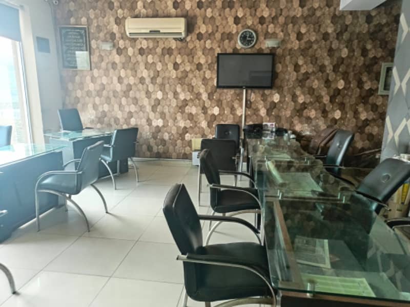 4 Marla 1st Floor Office For Rent In DHA Phase 4,Block DD, Lahore. 4