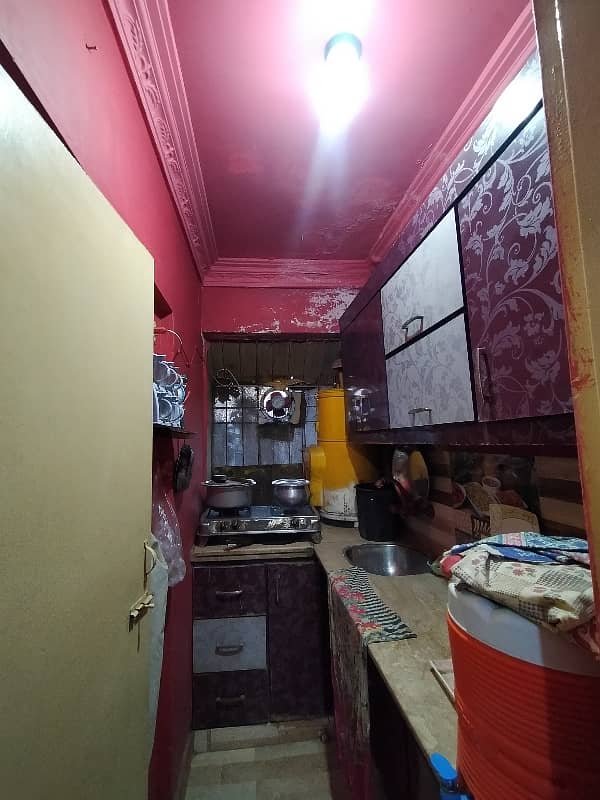 Flat in Gulistan e Jauhar 5