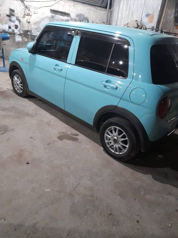 Suzuki Alto Lapin 2015 4