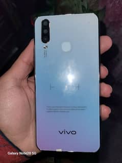 vivo y17 8 256 10 by 10 condition no diba no chrger