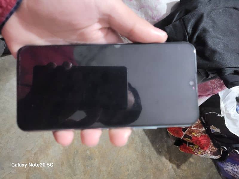 vivo y17 8 256 10 by 10 condition no diba no chrger 7