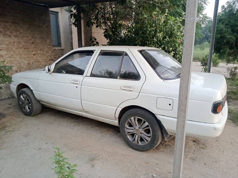 Nissan Sunny 1993 2