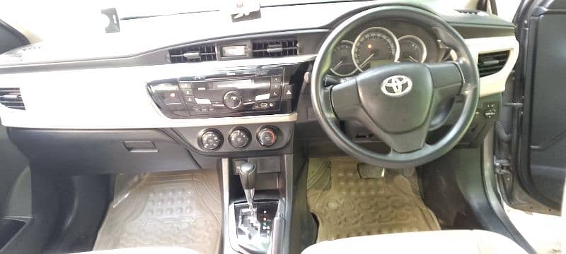 Toyota Corolla GLI 2016 13