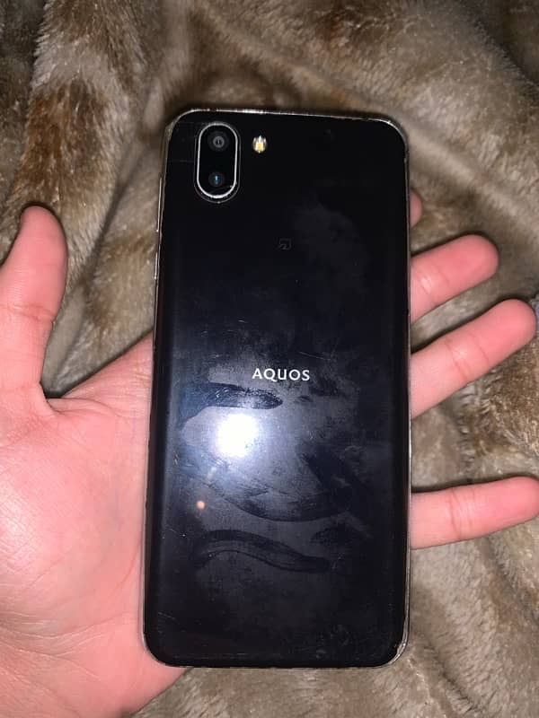 Sharp Aquos R2 (Non Pta) 2