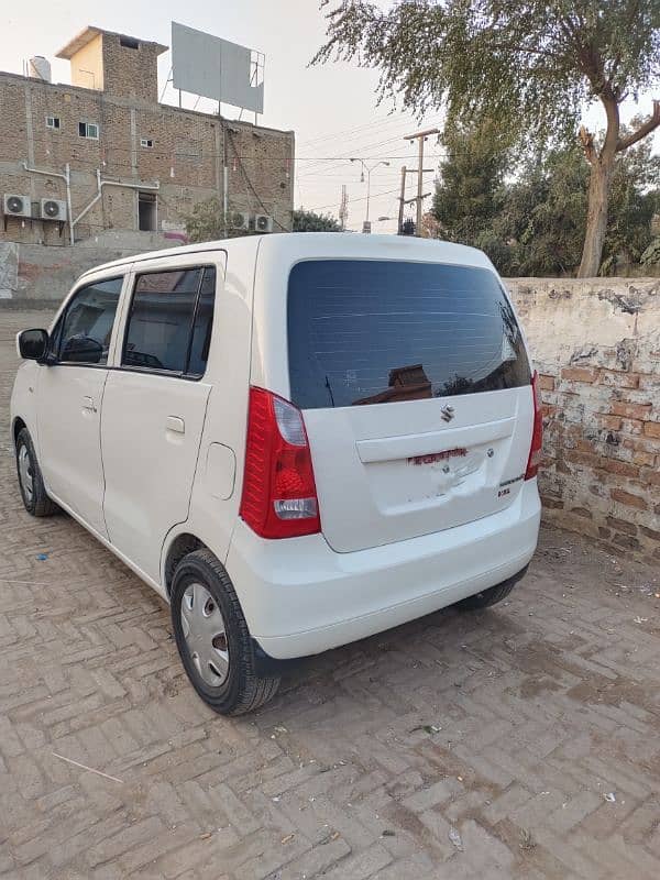 Suzuki Wagon R VXL (2016 Nov) 3