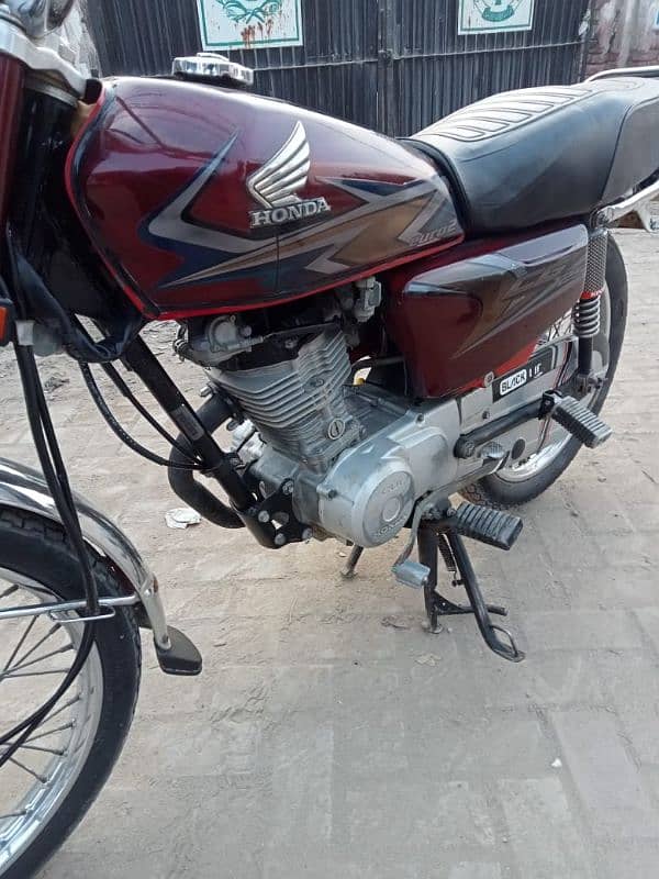 Honda 125 2020 3