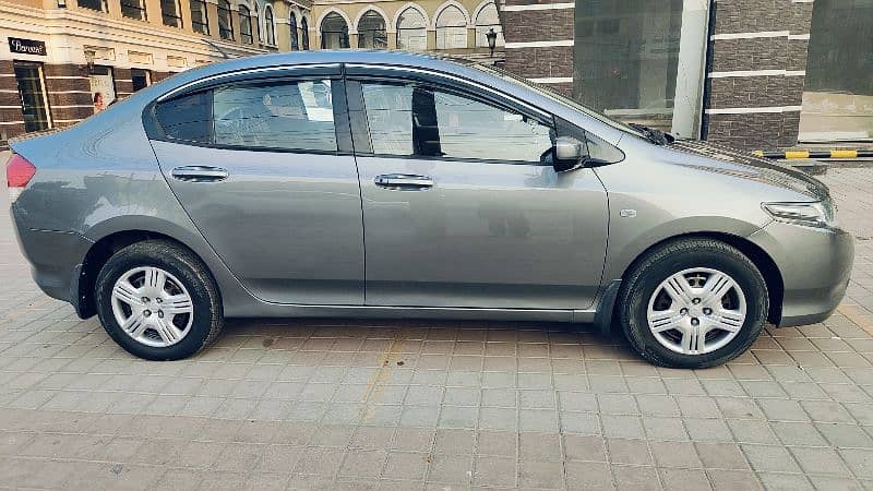 Honda City Lahore number 2