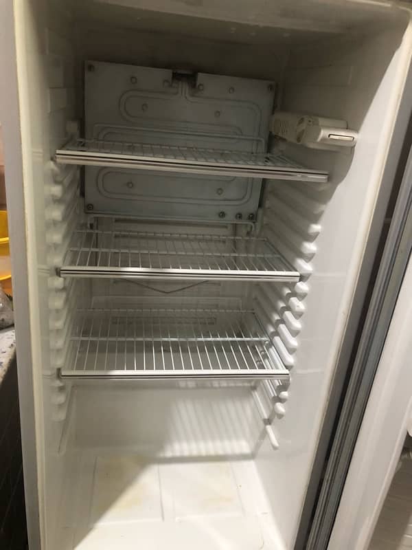 dawlance refrigerator 3