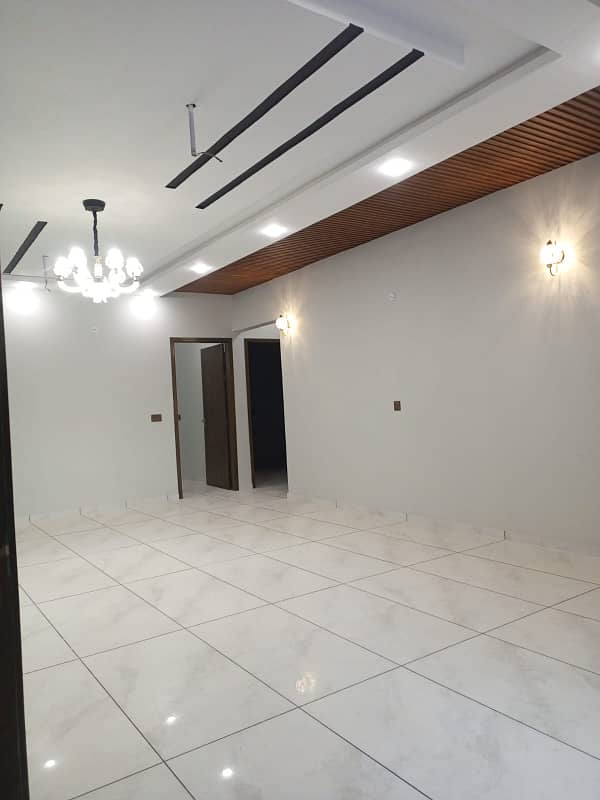 4 BED DD UPPER PORTION FOR SALE IN GULSHAN-E-IQBAL 13 D 2