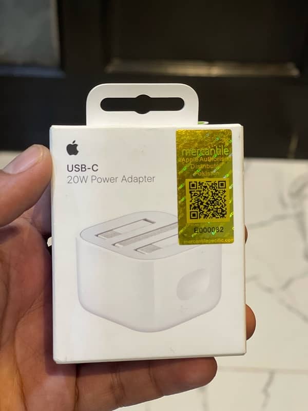 iphone original 100% mercantile charger with 1 year warranty 1