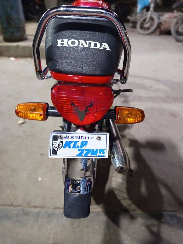 Honda CD 70 10