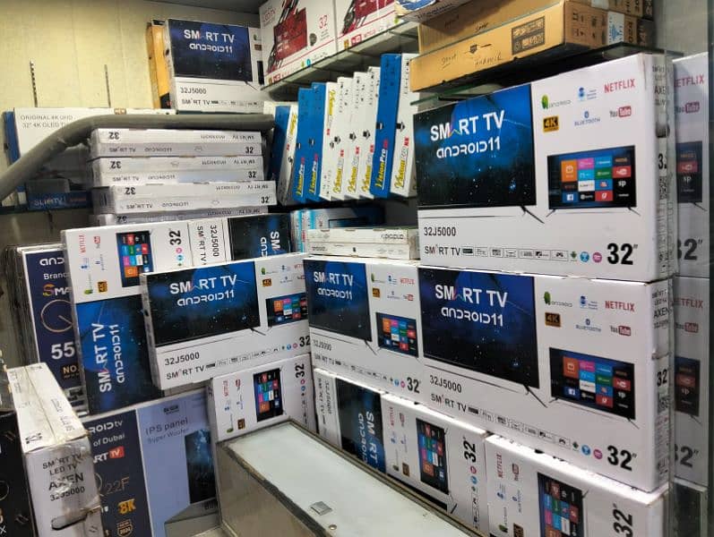 Samsung LED 43 inch Box pack Tv 3 year warnty  0300-4675739 0