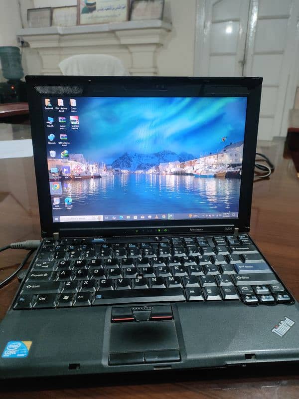 Lenovo x201 first generation 2