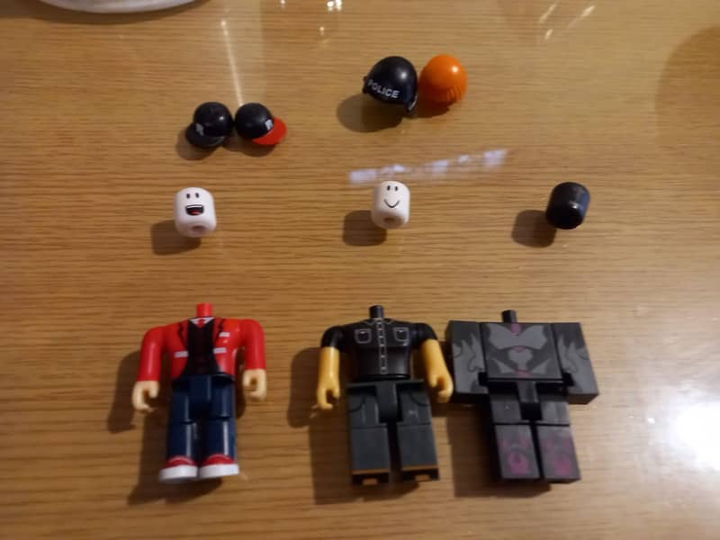 Lego (Roblox) figures for sale 0