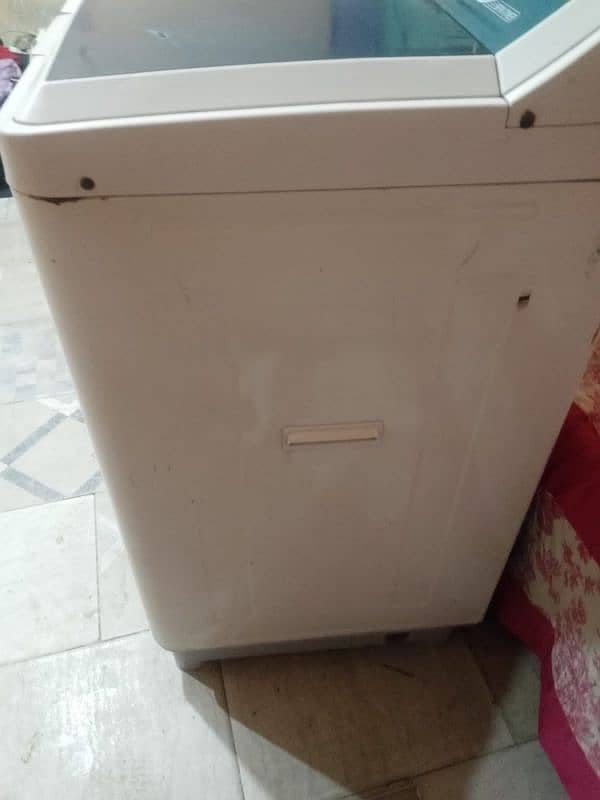 haier washing machine urgent sell contact 0/3/1/12/3/0/2/1/5/5 5