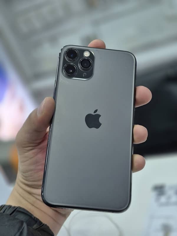 iPhone 11 Pro used Best and reasonable price Non PTA 2