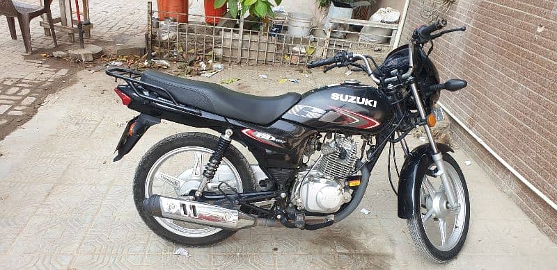 Suzuki GD 110s 2