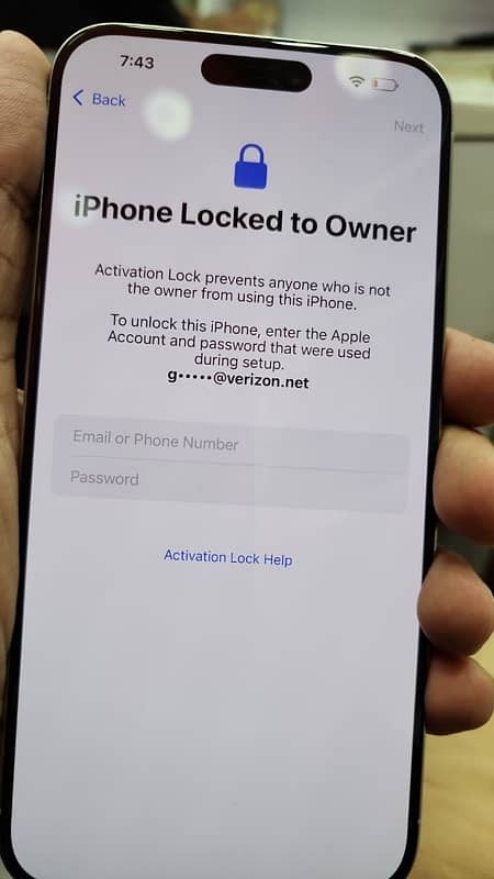 iPhone 15 Pro Max Icloud Lock 1