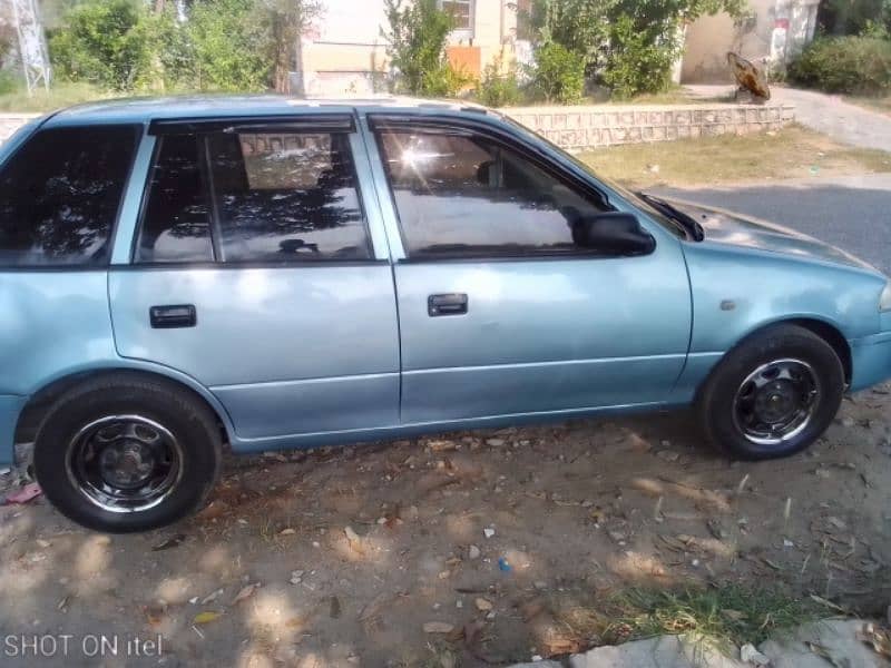 Suzuki Cultus VXR 2001 . Faimly use car. 2