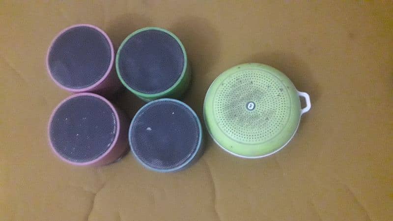 speakers 2