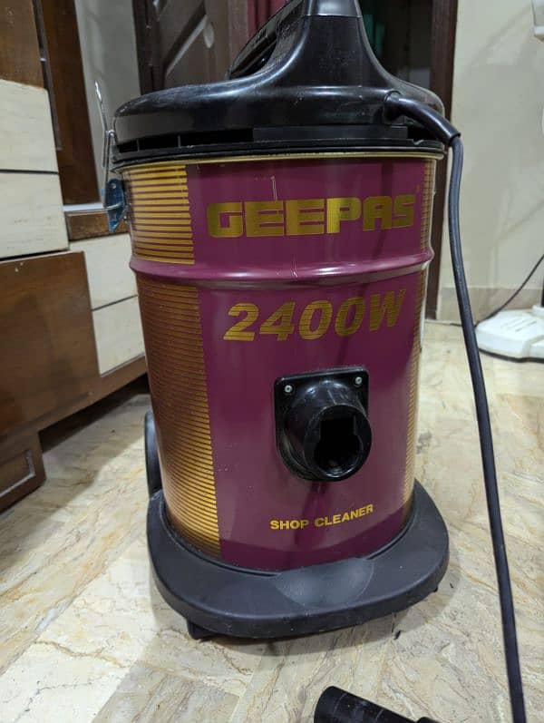 vacuum cleaner Geepas urgent sell 0