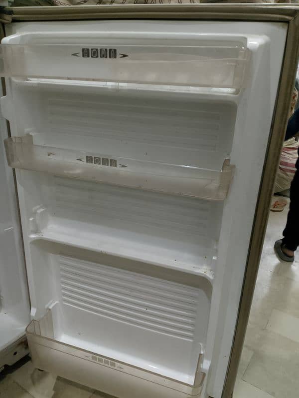 Dawlance Refrigerator 2