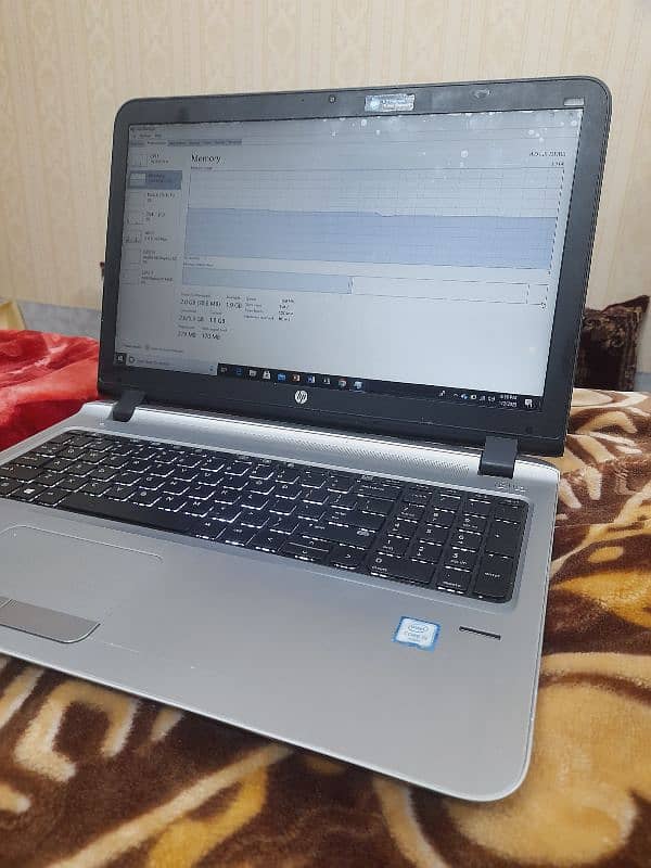 HP ProBook 0