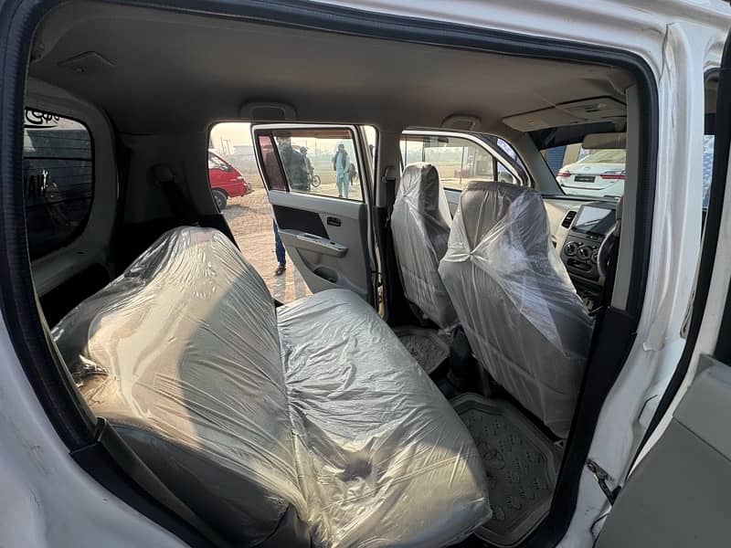 Suzuki Wagon R 2018 urgent 1