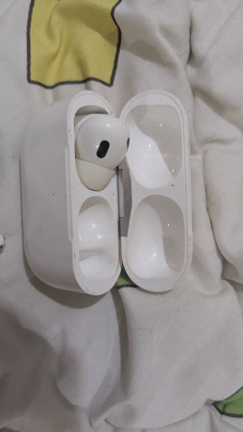 Airpods pro original for sale 2