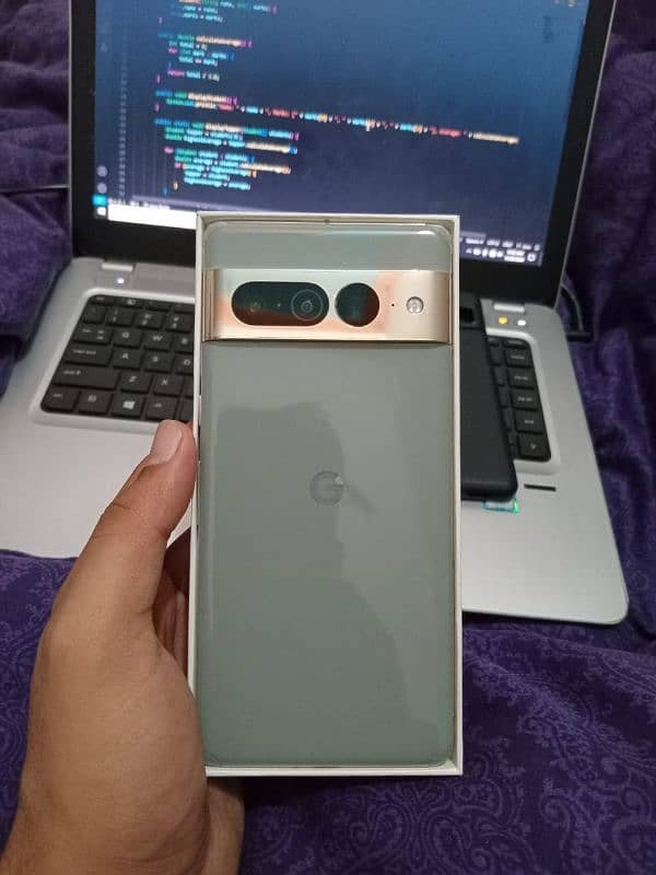 Google pixel 7pro complete box 1