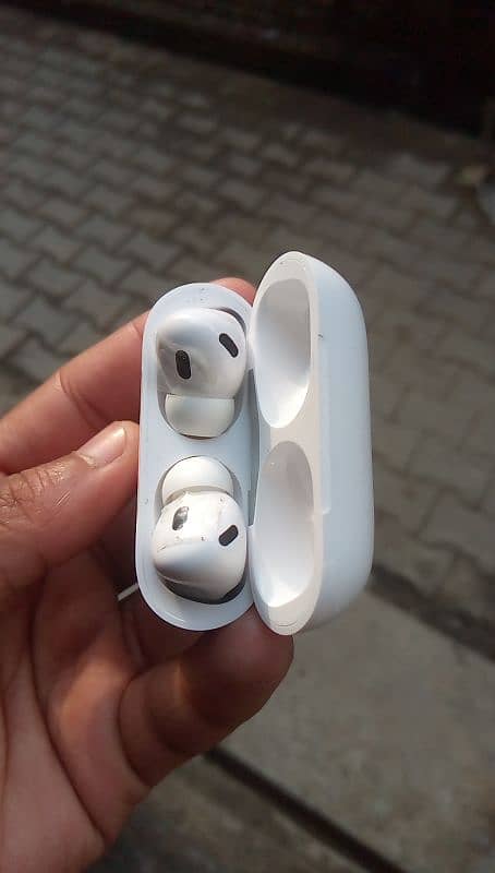 Air Pods Pro For Sale 2