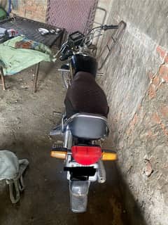 Honda CD 70cc  2022 model