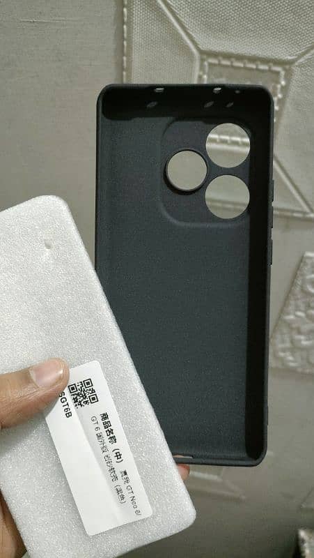 Realme GT6 Case 1